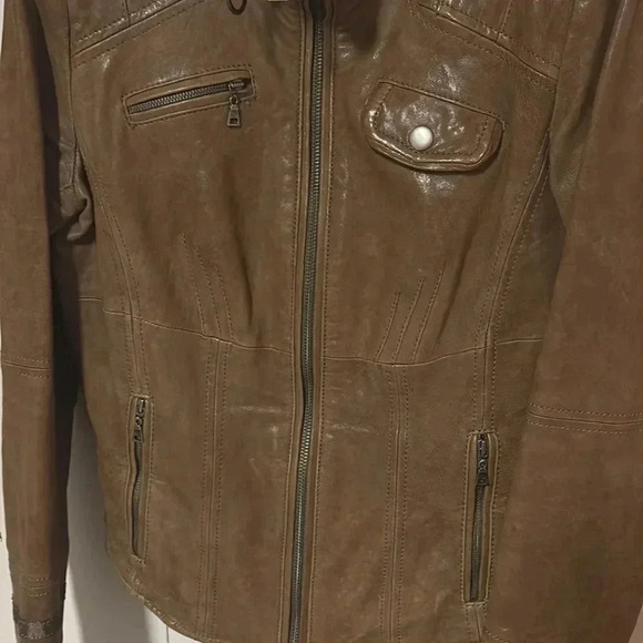 Danier italian leather 2xs jacket - Picture 2 of 9